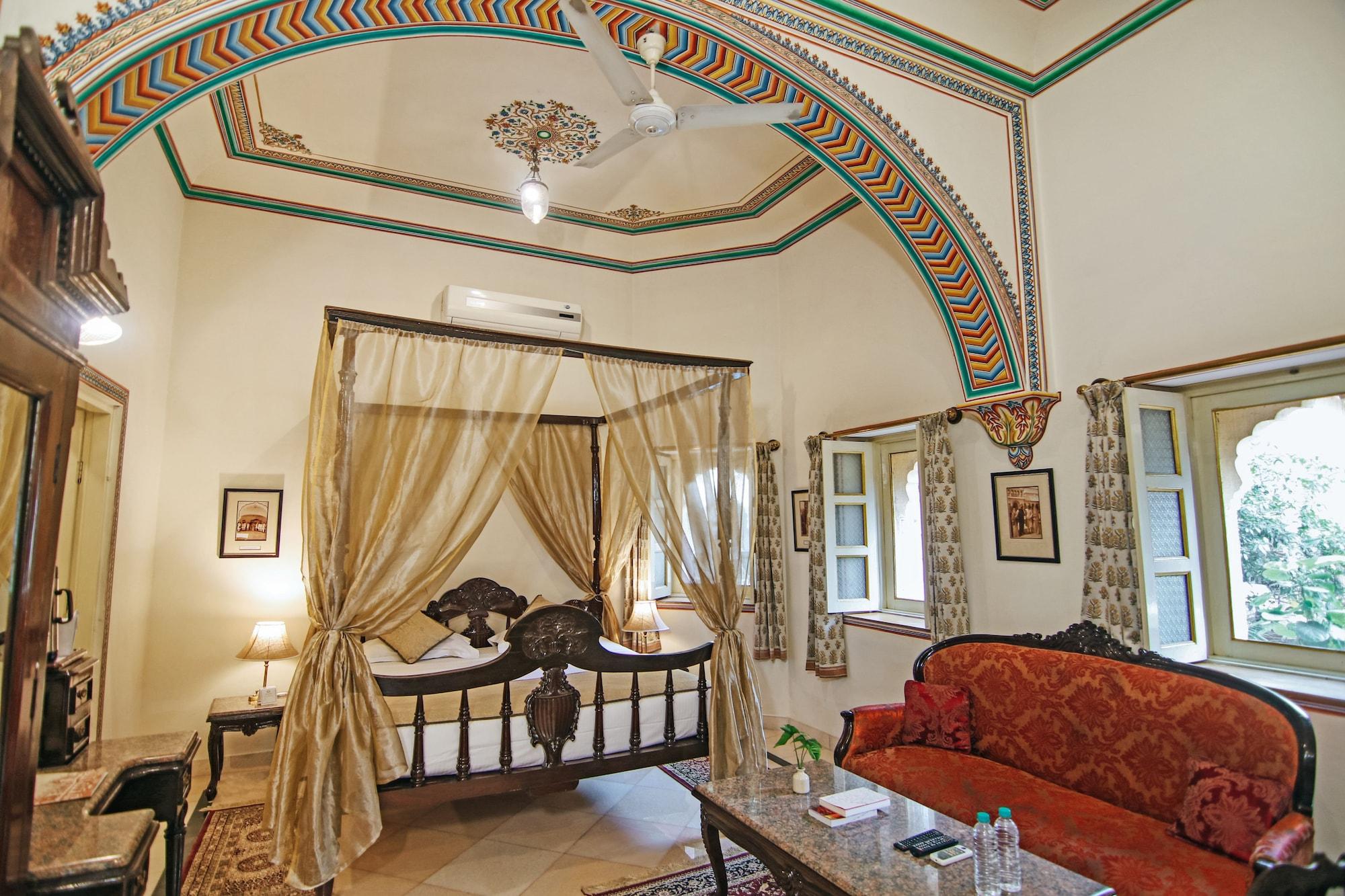 Alsisar Haveli - Heritage Hotel Джайпур Екстериор снимка