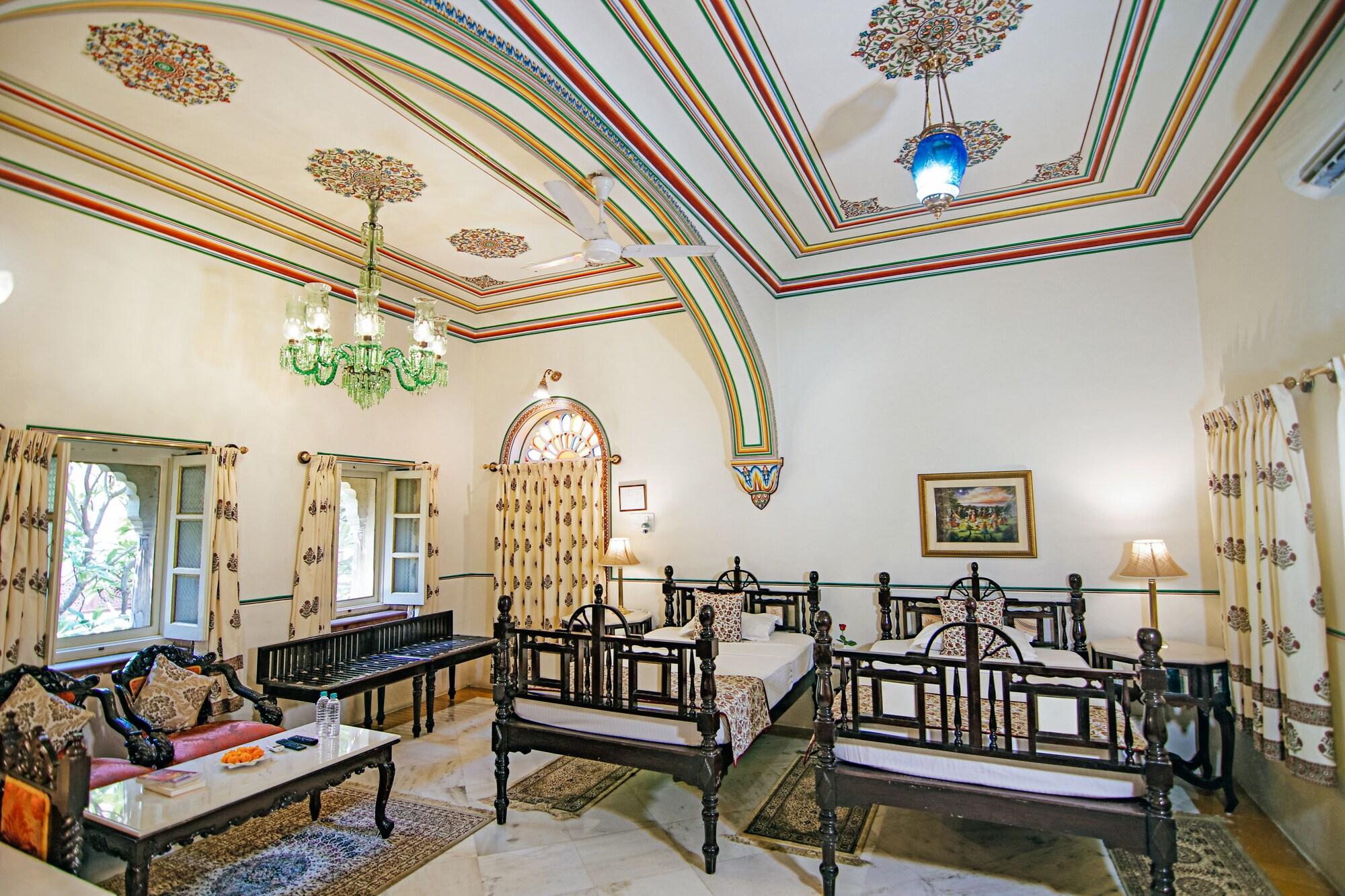 Alsisar Haveli - Heritage Hotel Джайпур Екстериор снимка